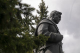 Новый закон защитит память героев