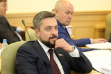 Изображение к новости 'Виталий Оглезнев: Конституция самоценна сама по себе и имеет априорный характер'.